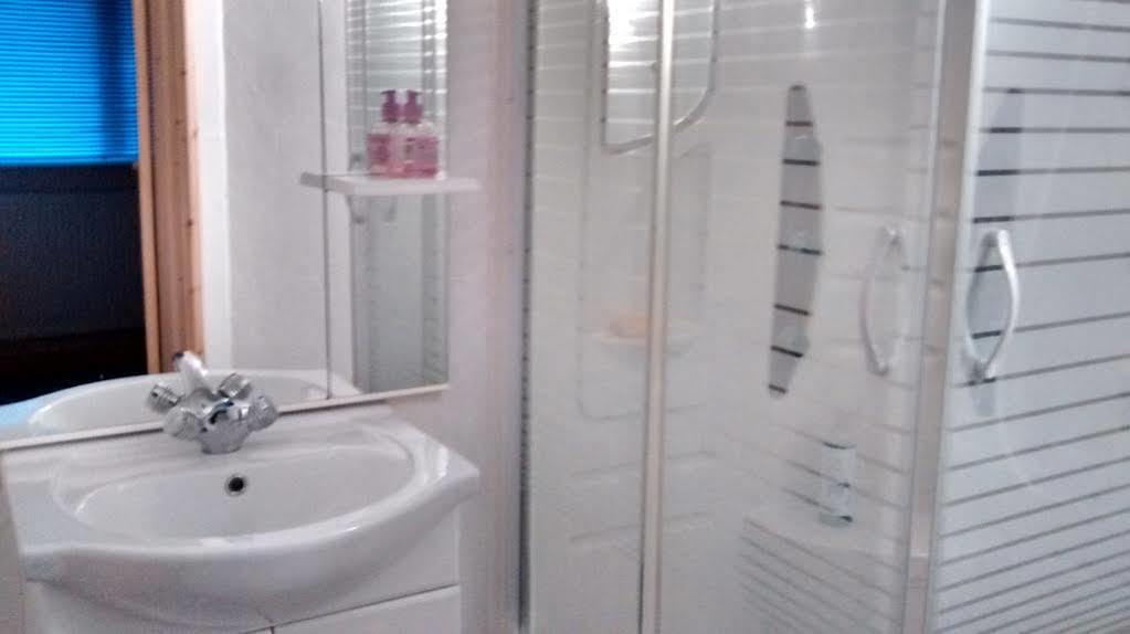 Hp Bed And Breakfast Congleton Ngoại thất bức ảnh